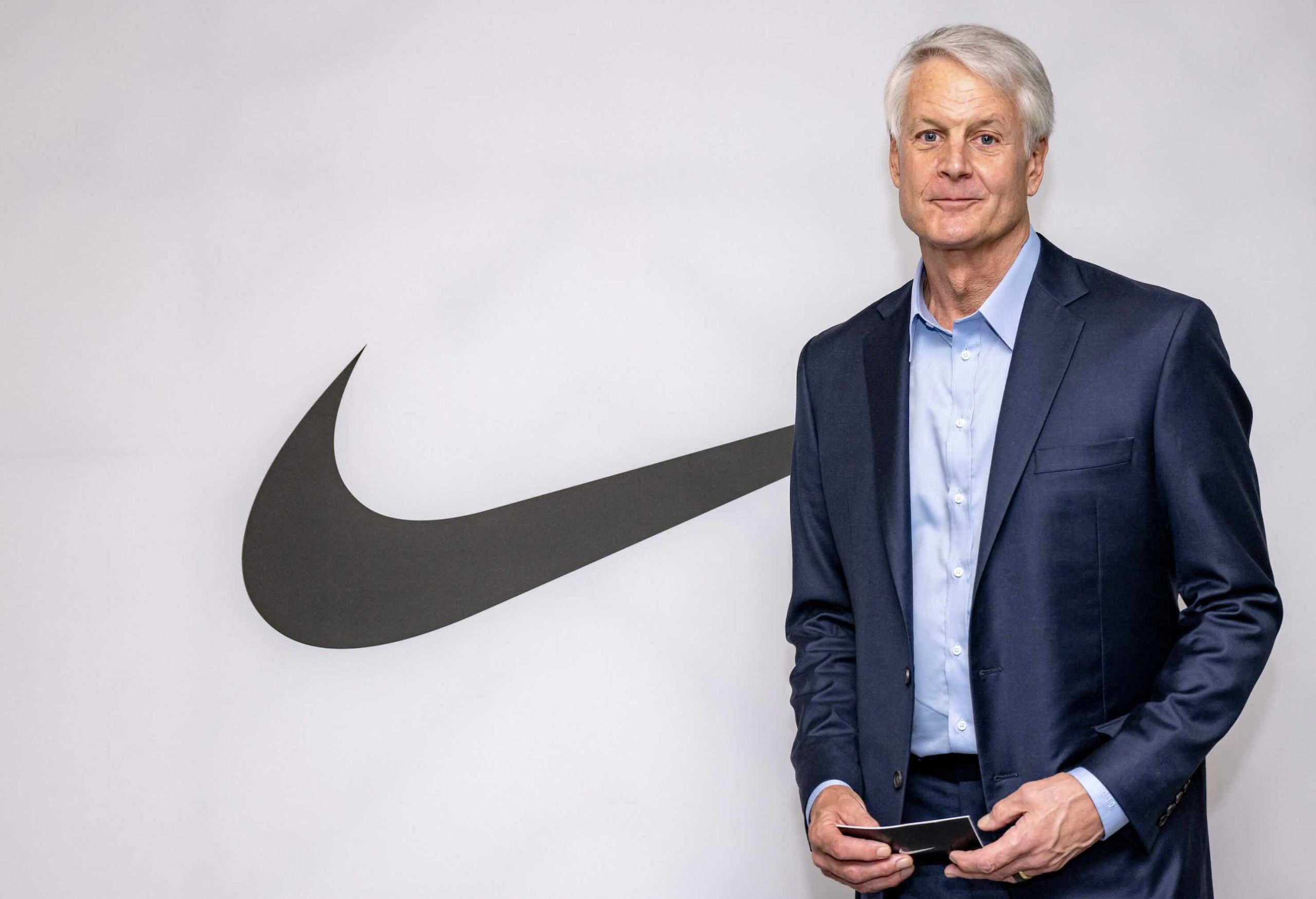 Nike headquarters and stock chart